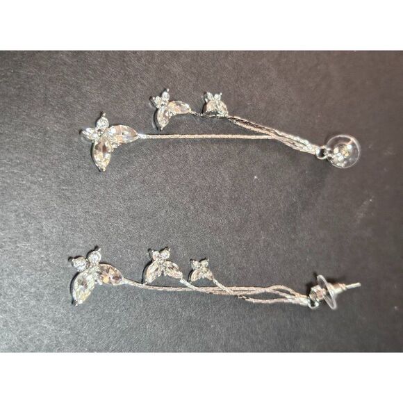 *Sale* Sterling silver dangling rhinestone butterfly earrings - Picture 8 of 12